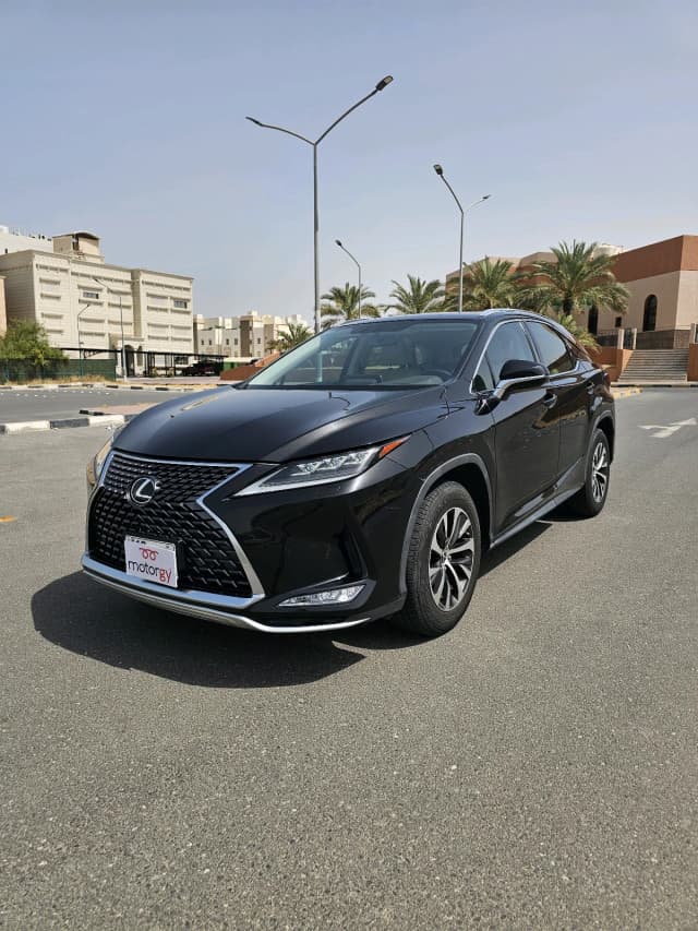 2020 لكزس RX للبيع في الكويت — 8,650 د.ك