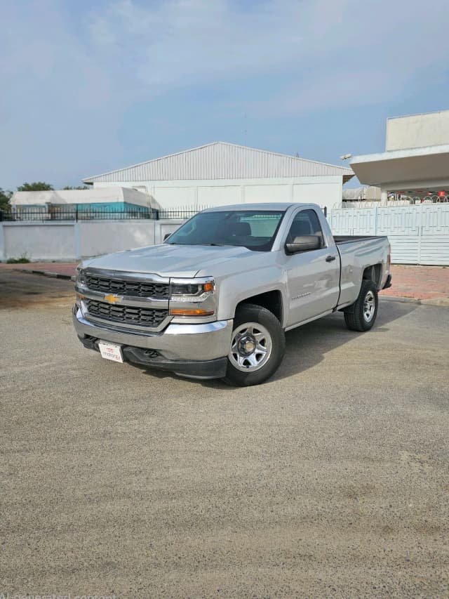 2018 شيفروليه Silverado للبيع في الكويت — 3,750 د.ك