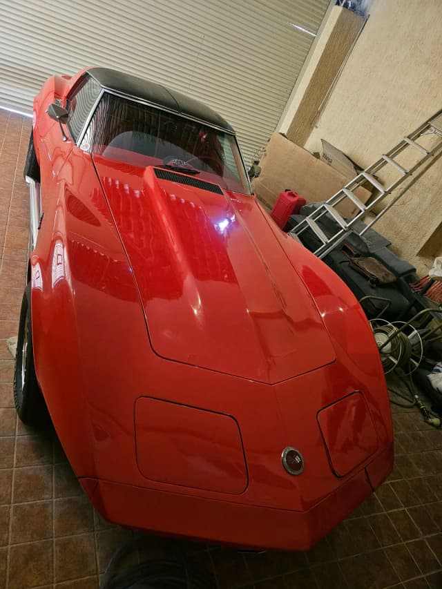 1974 شيفروليه Corvette للبيع في الكويت — 3,000 د.ك