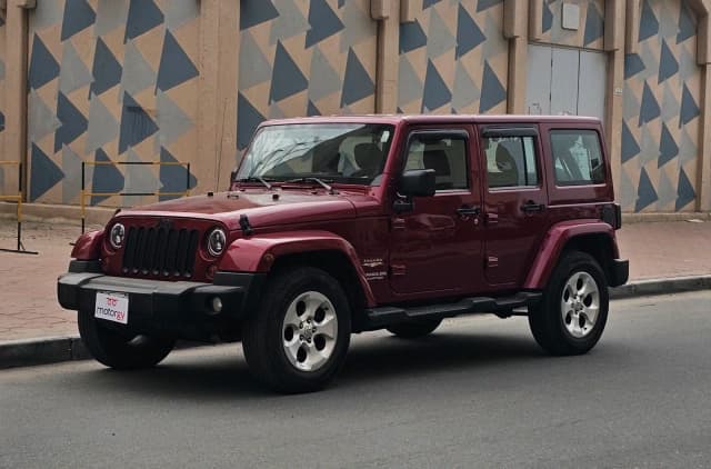 2013 جيب Wrangler للبيع في الكويت — 2,000 د.ك
