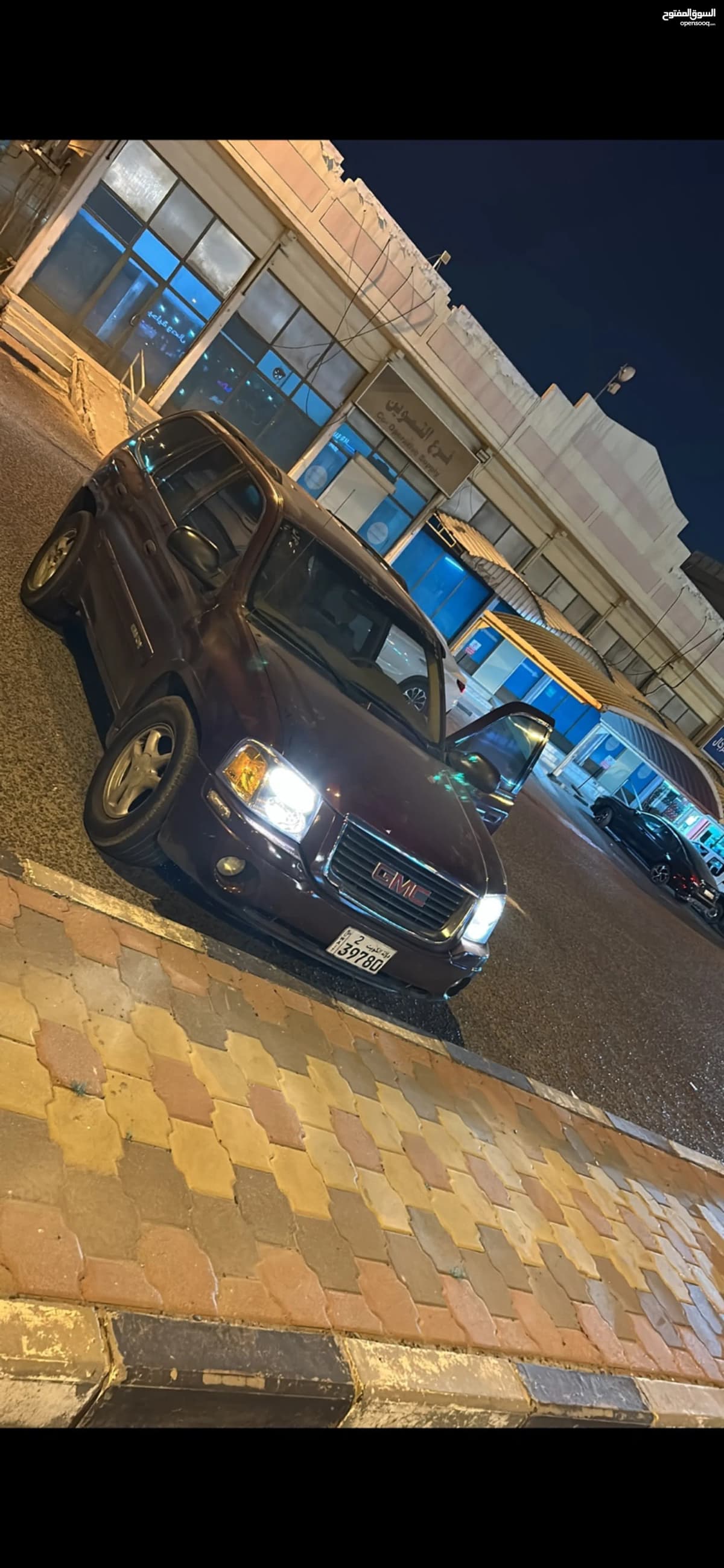 2003 GMC إنفوي