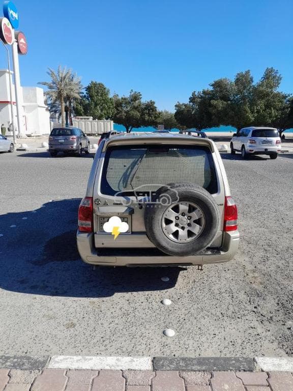 ميتسوبيشي باجيرو 2006