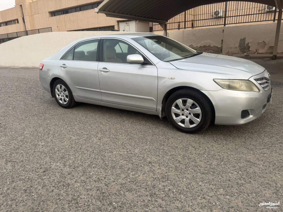 Toyota Camry 2011