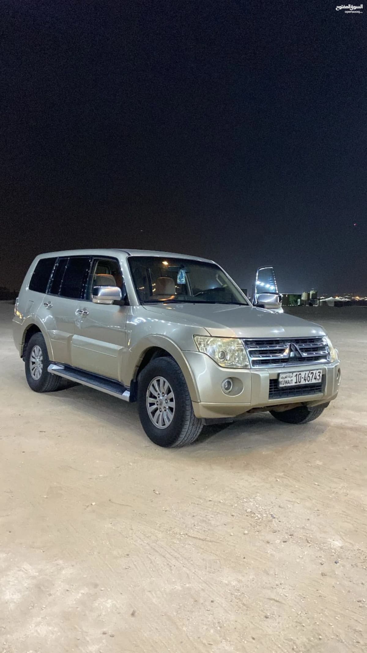 ميتسوبيشي باجيرو 2011