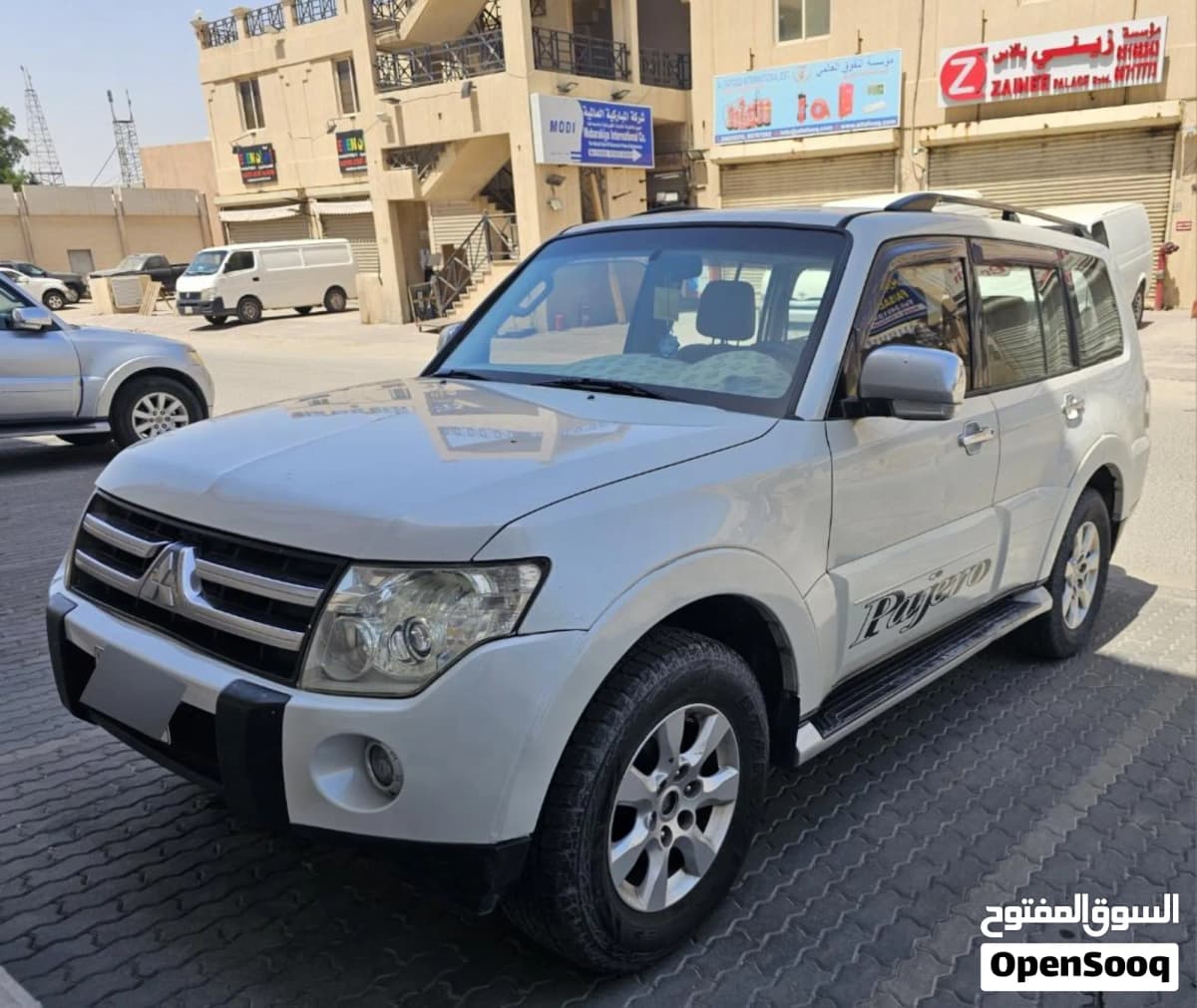 Mitsubishi Pajero 2008