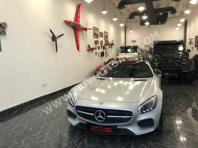 Mercedes-Benz Ram 2015