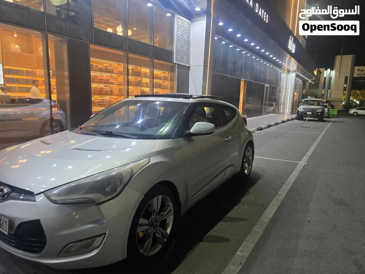 Hyundai فوليستر 2014