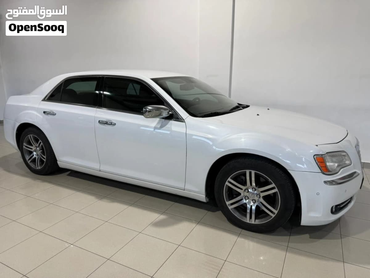 2014 Chrysler V8