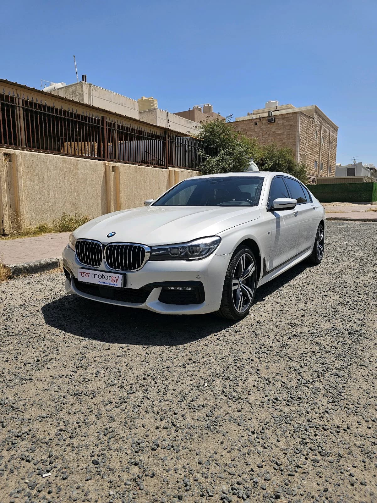 BMW 740Li