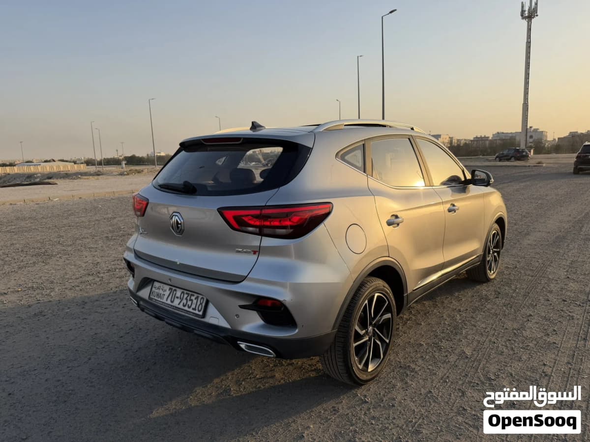 2023 MG ZS