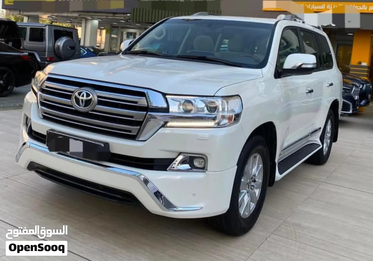 2018 Toyota Land Cruiser