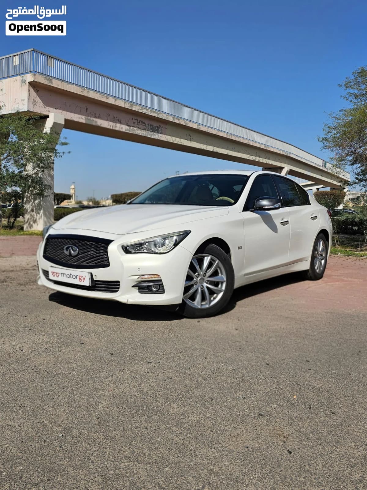 Infiniti Q50 2016