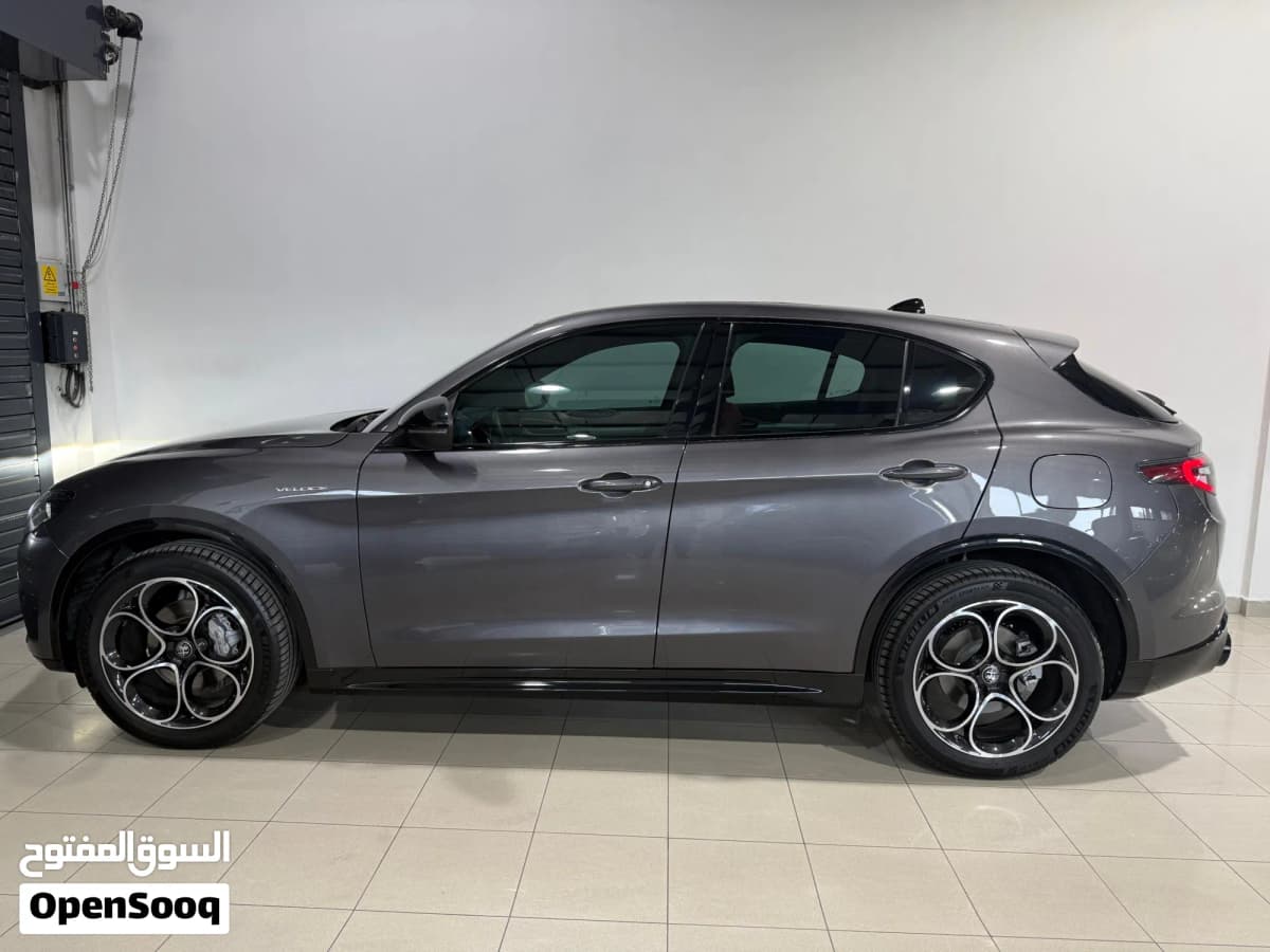 Alfa Romeo Stelvio 2024