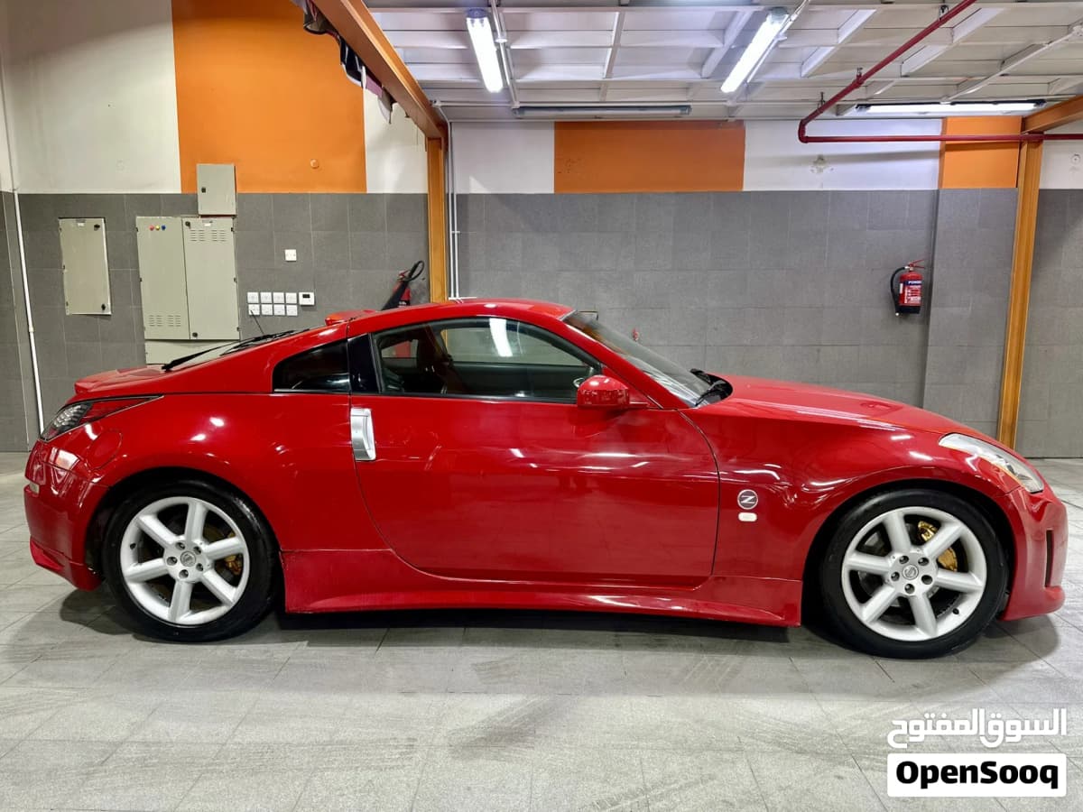 2004 Nissan Z350
